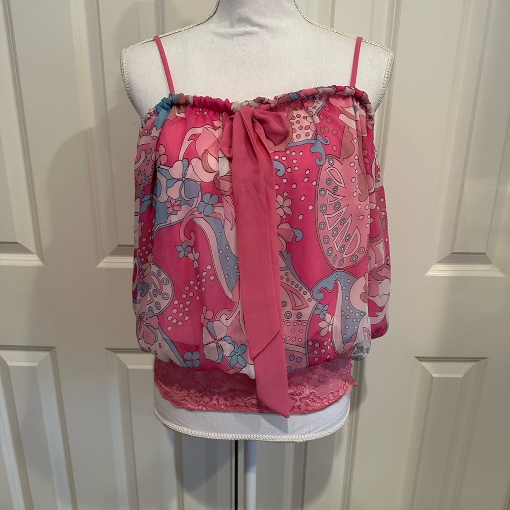 Retro style flounce spaghetti strap blouse. Sz S/M